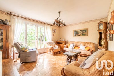 /international/fr/magnanville-ile-de-france-310101553013/?lang=en