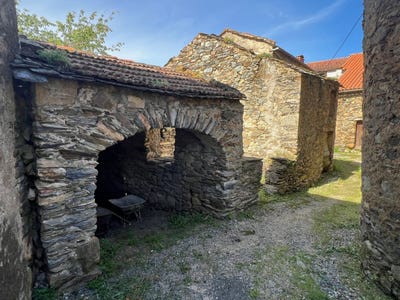 /international/fr/saint-etienne-d-albagnan-languedoc-roussillon-310108726033/