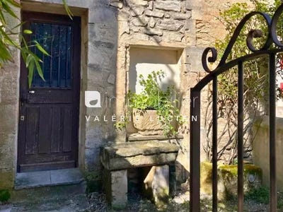 /international/fr/saint-remy-de-provence-provence-alpes-cote-d-azur-310106752031/