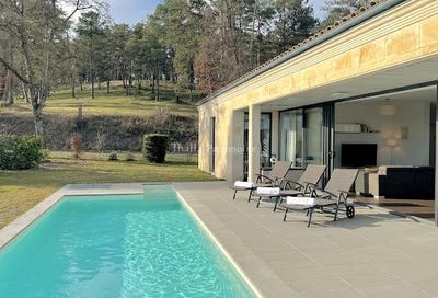 /international/fr/saint-emilion-aquitaine-310100438604/