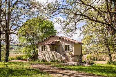 /international/fr/montcuq-midi-pyrenees-310100962213/?lang=zh-tw
