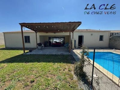 /international/fr/villiers-en-plaine-charente-310099622526/