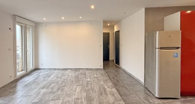 /international/fr/thezan-les-beziers-languedoc-roussillon-310107641816/