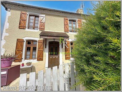 /international/fr/arzacq-arraziguet-aquitaine-310099732222/