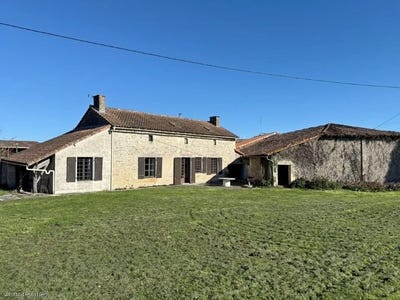 /international/fr/civray-charente-310106744628/