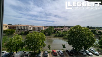 /international/fr/limoux-languedoc-roussillon-310106512713/