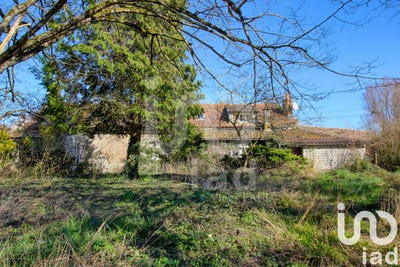 /international/fr/courcy-aux-loges-centre-val-de-loire-310101560618/?lang=de
