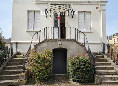 /international/fr/lamorlaye-picardie-310105948798/