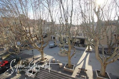 /international/fr/velaux-provence-alpes-cote-d-azur-120098601468/?lang=en
