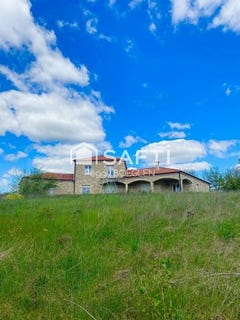 /international/fr/crayssac-midi-pyrenees-310107649345/