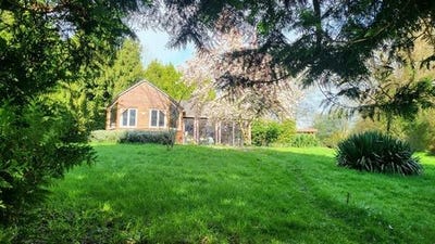 /international/fr/bonnebosq-la-basse-normandie-310107189818/