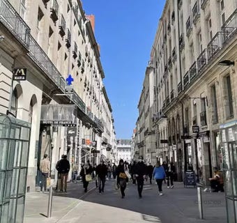 /international/fr/nantes-pays-de-la-loire-120090068111/