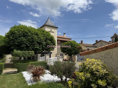 /international/fr/ruffec-charente-310107650757/