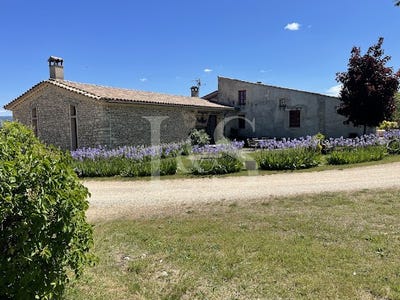 /international/fr/sault-provence-alpes-cote-d-azur-310098204905/