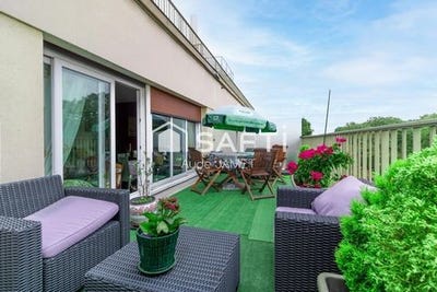 /international/fr/versailles-ile-de-france-310101387525/?lang=en