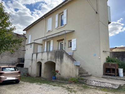 /international/fr/tournon-sur-rhone-rhone-310105824822/