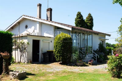 /international/fr/monsegur-aquitaine-310106282744/