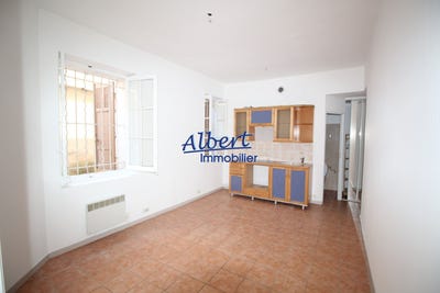 /international/fr/toulon-provence-alpes-cote-d-azur-310108453585/