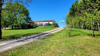 /international/fr/lauzerte-midi-pyrenees-310100612404/?lang=zh-cn