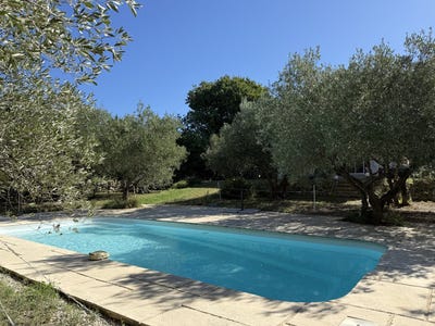 /international/fr/sommieres-languedoc-roussillon-310108183910/