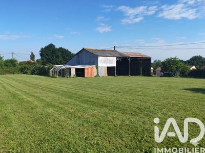 /international/fr/essarts-en-bocage-pays-de-la-loire-310107900923/
