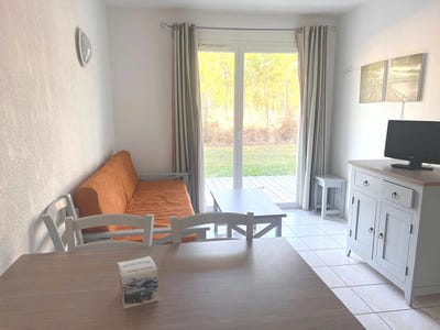 /international/fr/parentis-en-born-aquitaine-310099619225/