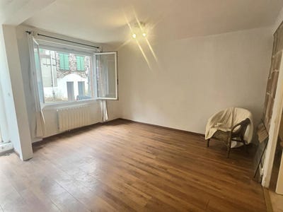 /international/fr/monclar-de-quercy-midi-pyrenees-310105518328/