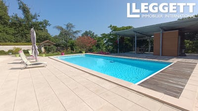 /international/fr/coutras-aquitaine-310100540561/