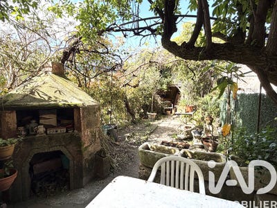 /international/fr/ganges-languedoc-roussillon-310107357807/