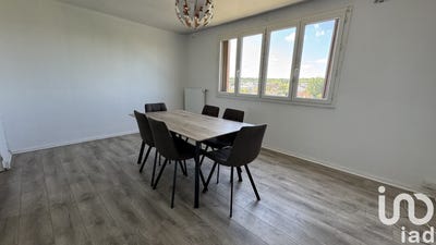 /international/fr/les-clayes-sous-bois-ile-de-france-310099942104/