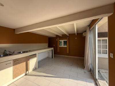 /international/fr/arles-provence-alpes-cote-d-azur-310100650403/