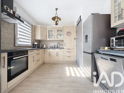 /international/fr/petiville-upper-normandy-310107523699/