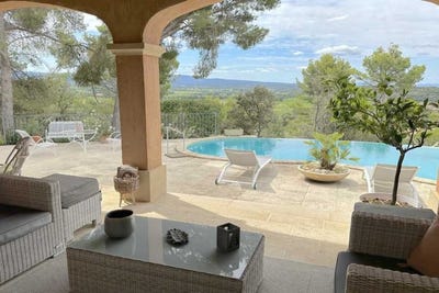 /international/fr/st-hippolyte-le-graveyron-hh-15523428-st-hippolyte-le-graveyron-provence-alpes-cote-d-azur-310100952249/
