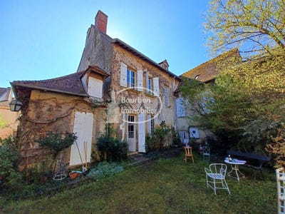 /international/fr/toulon-sur-arroux-burgundy-310107760512/