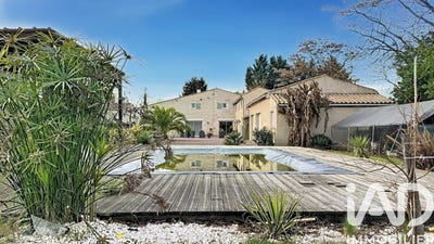 /international/fr/pons-charente-310104499126/