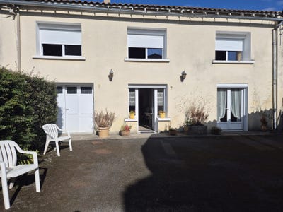 /international/fr/aigre-charente-310105892285/