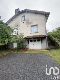 /international/fr/la-chapelle-montbrandeix-limousin-310102246169/