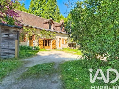 /international/fr/luynes-centre-val-de-loire-310107577540/