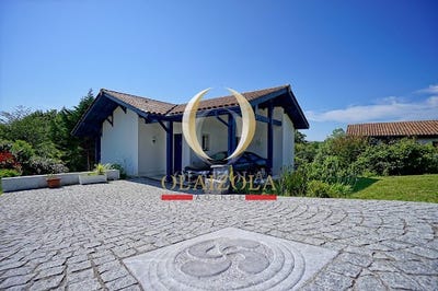 /international/fr/bassussarry-aquitaine-310107175775/
