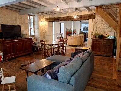 /international/fr/champagnolles-charente-310108261495/