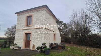 /international/fr/alencon-la-basse-normandie-310104845075/