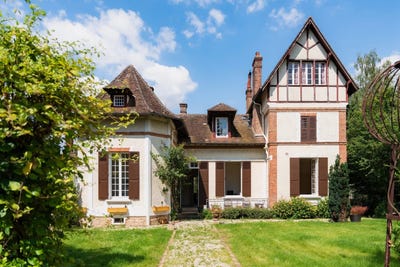 /international/fr/bois-le-roi-ile-de-france-310109113981/?lang=id