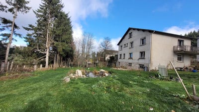 /international/fr/le-chambon-sur-lignon-auvergne-310107252165/