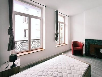 /international/fr/saint-etienne-rhone-310103246008/