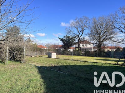 /international/fr/clisson-pays-de-la-loire-310105012710/