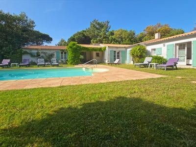 /international/fr/les-portes-en-re-charente-310108671253/