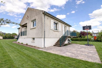 /international/fr/blois-centre-val-de-loire-310109078520/?lang=th