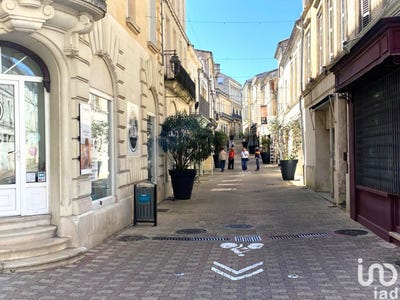 /international/fr/jonzac-charente-310098804205/