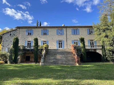/international/fr/aubenas-rhone-310101962155/