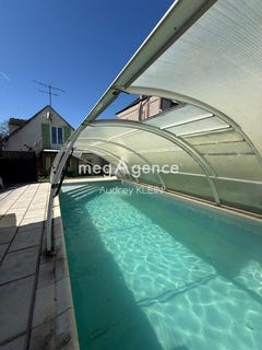 /international/fr/sergines-burgundy-310107148598/